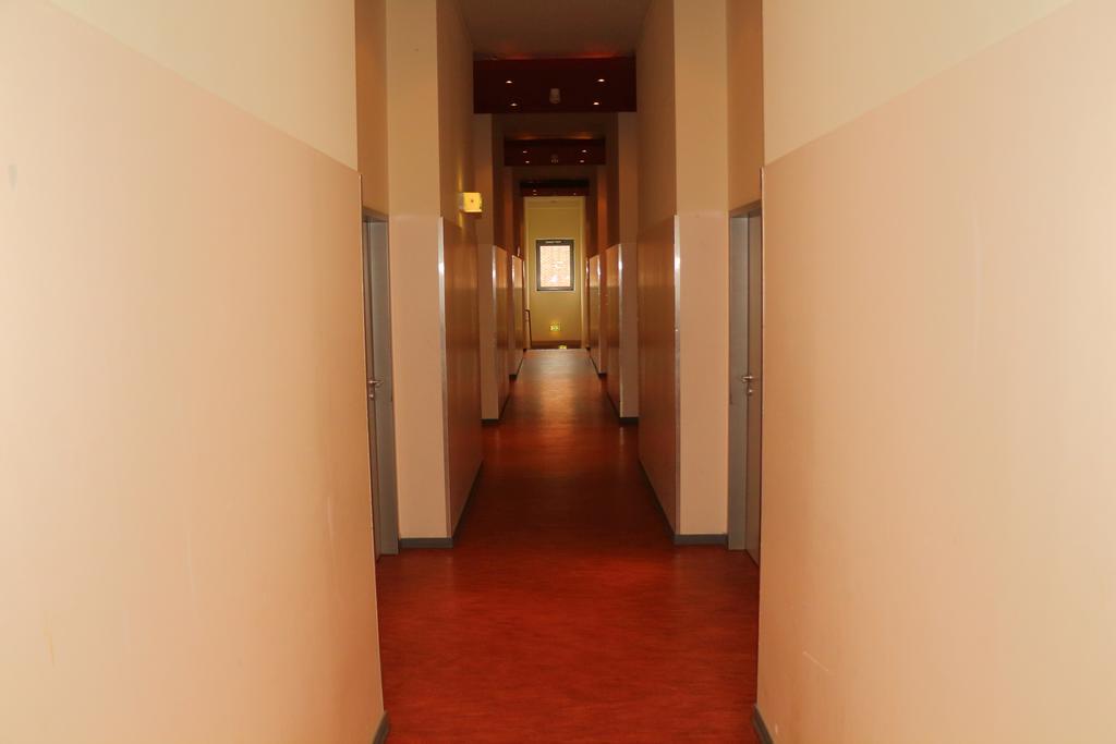 Goalfever Sports & Guesthouse Essen Zimmer foto